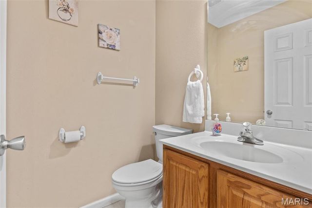 22 Brookwood Drive, Collinsville, IL 62234