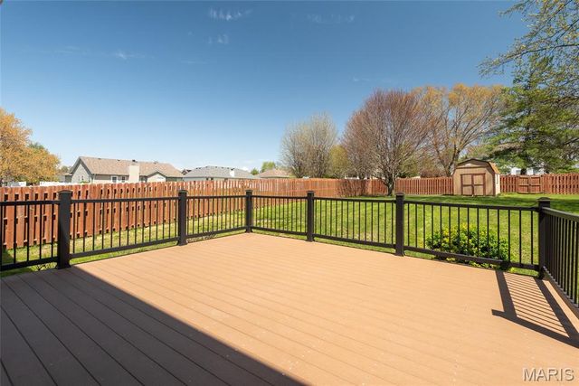 22 Brookwood Drive, Collinsville, IL 62234