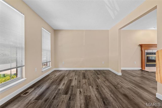 22 Brookwood Drive, Collinsville, IL 62234