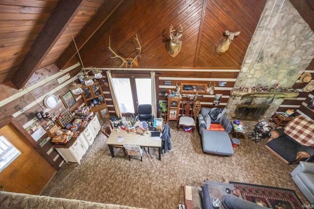 9010 E 450 N Road, Dubois, IN 47527