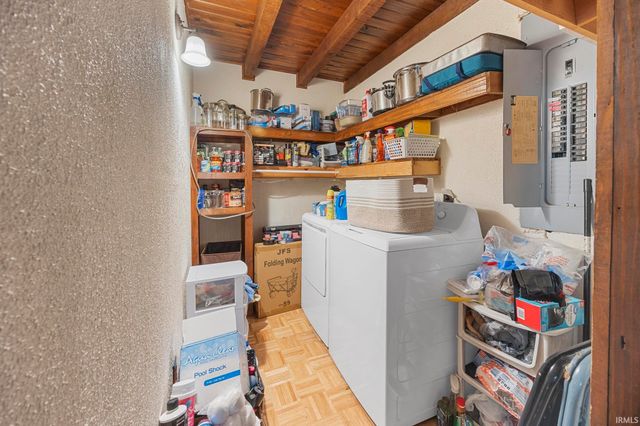9010 E 450 N Road, Dubois, IN 47527