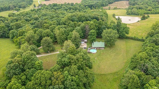 9010 E 450 N Road, Dubois, IN 47527