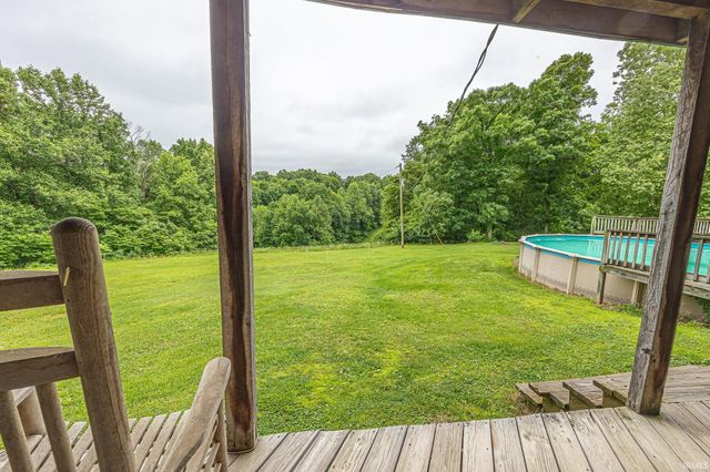 9010 E 450 N Road, Dubois, IN 47527