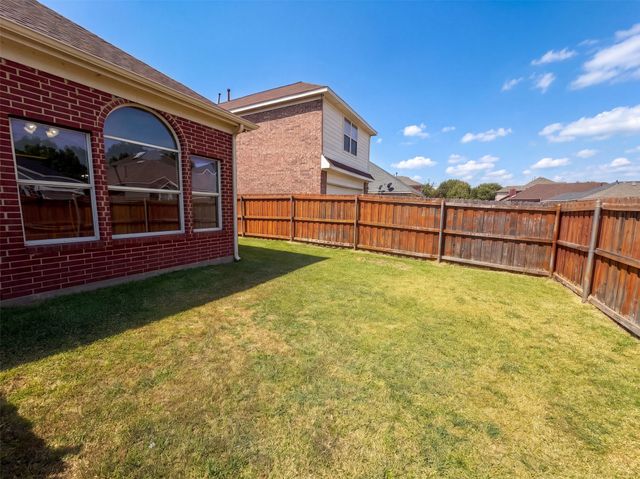 1213 Whitecreek Drive, Glenn Heights, TX 75154