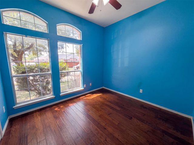 1213 Whitecreek Drive, Glenn Heights, TX 75154