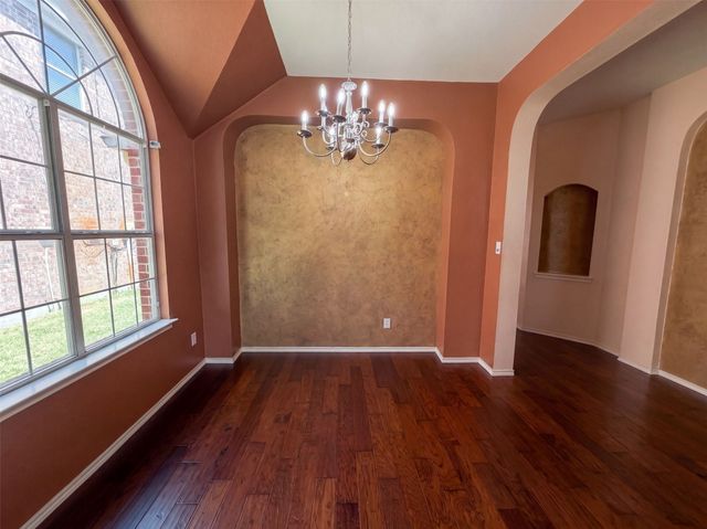 1213 Whitecreek Drive, Glenn Heights, TX 75154