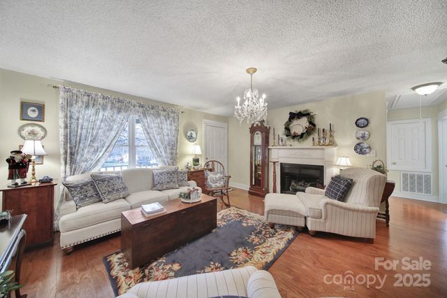 226 Morgan Place SW, Concord, NC 28025