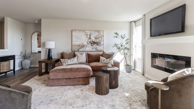 1008 NE Deerfield Drive, Ankeny, IA 50021