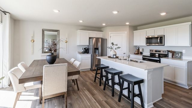 1008 NE Deerfield Drive, Ankeny, IA 50021