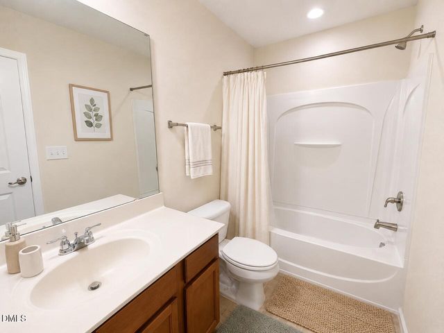16 Saint Elias Drive, Durham, NC 27705