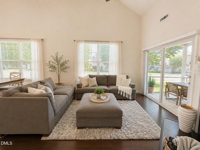 16 Saint Elias Drive, Durham, NC 27705