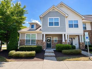 16 Saint Elias Drive, Durham, NC 27705