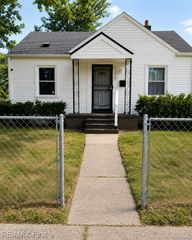 15310 Novara Street, Detroit, MI 48205