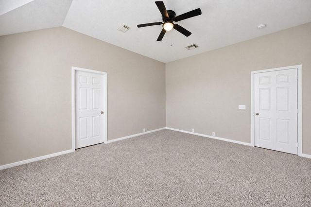 9010 Sunrise Trail, Pearland, TX 77584