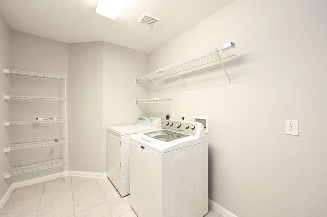 9010 Sunrise Trail, Pearland, TX 77584