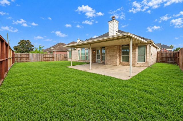 9010 Sunrise Trail, Pearland, TX 77584
