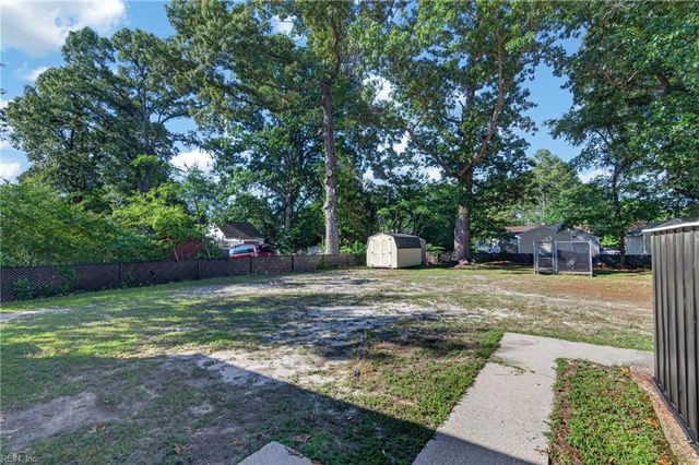 138 Banneker DR, Williamsburg, VA 23185