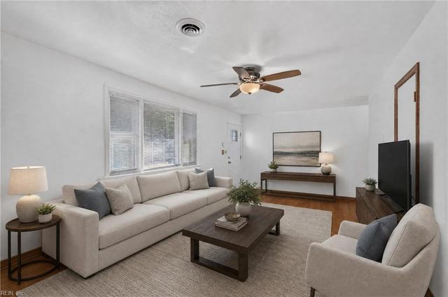 138 Banneker DR, Williamsburg, VA 23185
