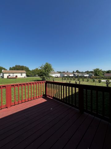417 Pacific Ave, Oak Grove, KY 42262