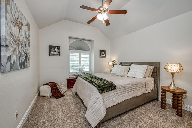 5651 N Caspian Avenue, Fresno, CA 93723