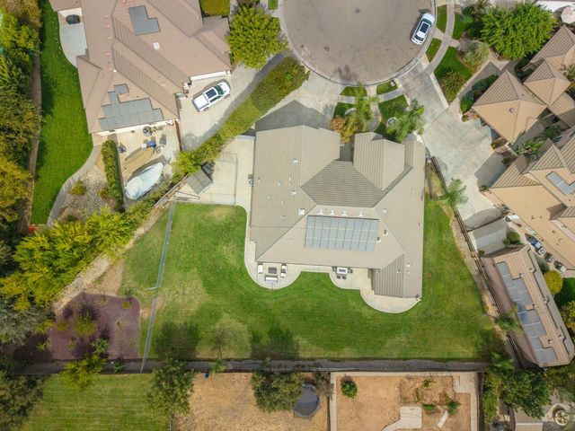 5651 N Caspian Avenue, Fresno, CA 93723
