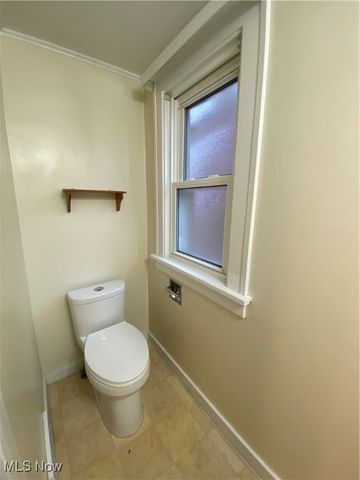 3573 Silsby Road, University Heights, OH 44118