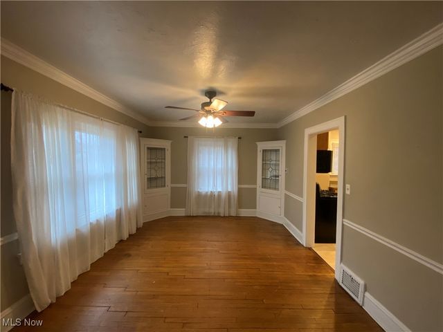 3573 Silsby Road, University Heights, OH 44118