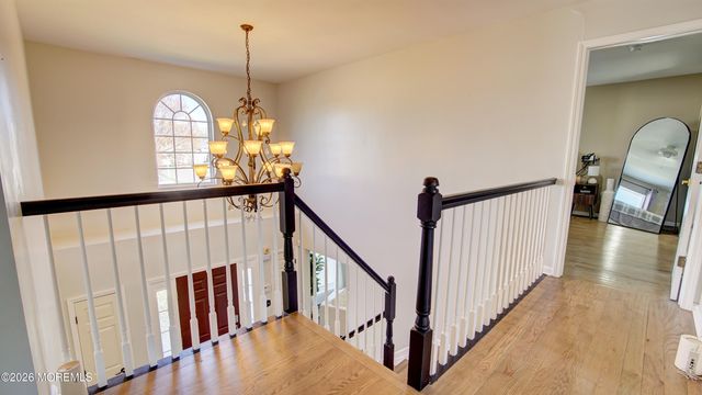 53 Crater Lake Road, Howell, NJ 07731