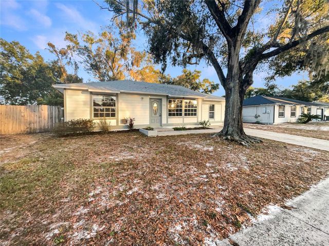551 MOONBEAM ROAD, Apopka, FL 32712