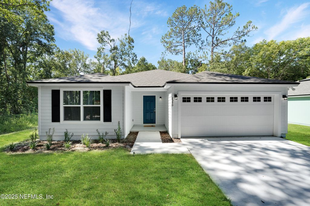 918 DEERWOOD Circle S, Jacksonville, FL 32208