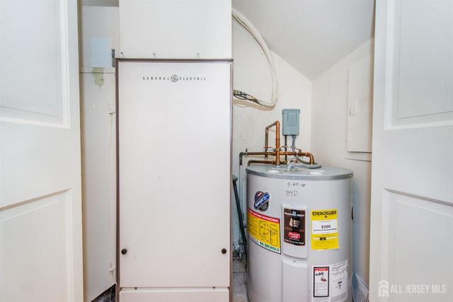 84 Old Nassau Road D, Monroe, NJ 08831