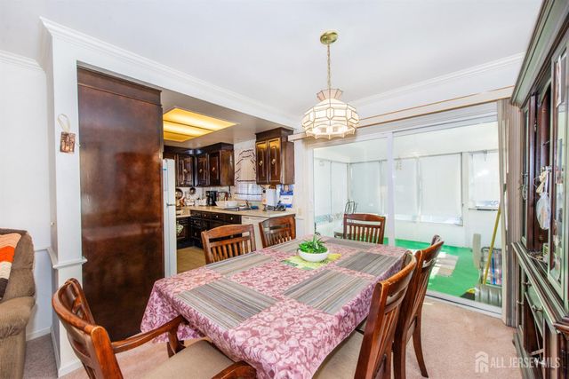 84 Old Nassau Road D, Monroe, NJ 08831