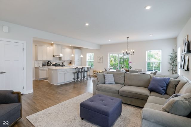 1082 Woodglen Drive, Westfield, IN 46074