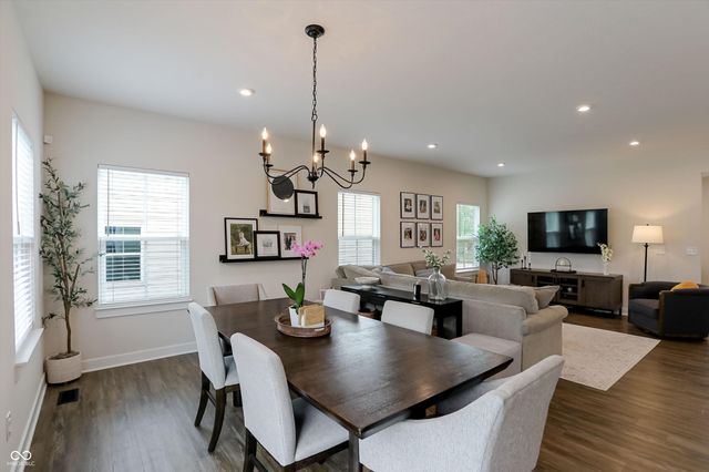 1082 Woodglen Drive, Westfield, IN 46074