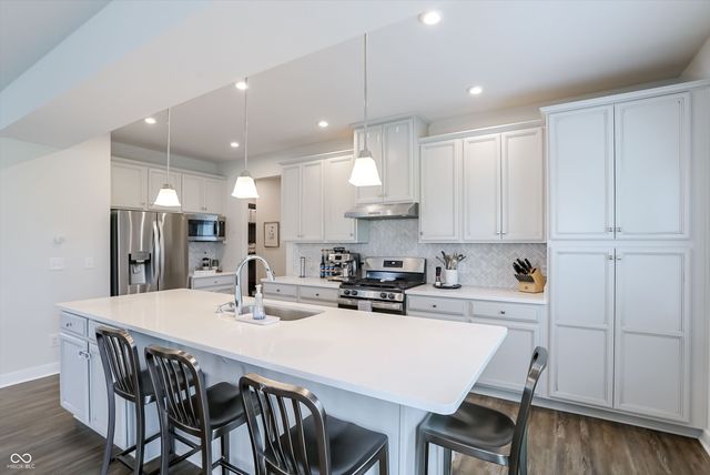 1082 Woodglen Drive, Westfield, IN 46074