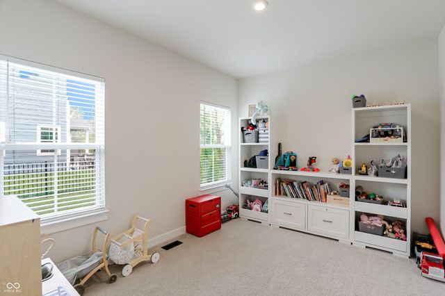 1082 Woodglen Drive, Westfield, IN 46074