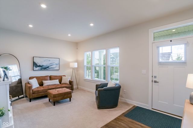 1082 Woodglen Drive, Westfield, IN 46074