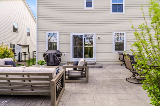 1082 Woodglen Drive, Westfield, IN 46074