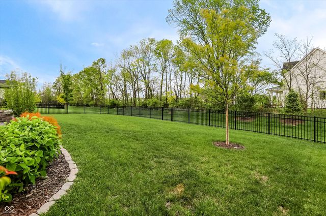 1082 Woodglen Drive, Westfield, IN 46074