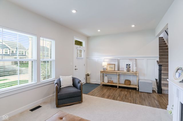 1082 Woodglen Drive, Westfield, IN 46074