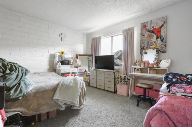 842 Rutledge Dr, Lodi, CA 95242