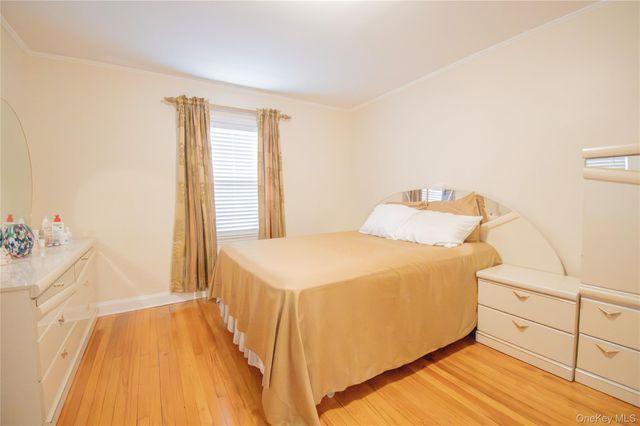 1360 Beulah Court, Baldwin, NY 11510