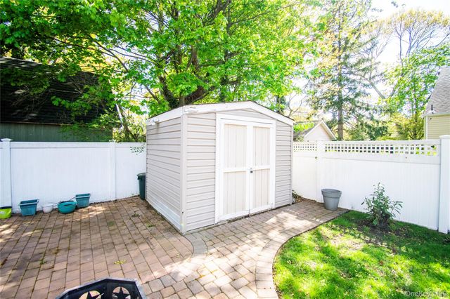 1360 Beulah Court, Baldwin, NY 11510