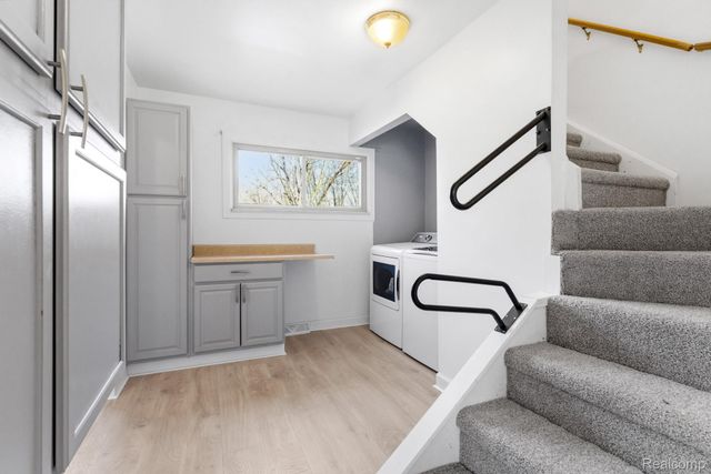 45208 Paris Drive, Belleville, MI 48111