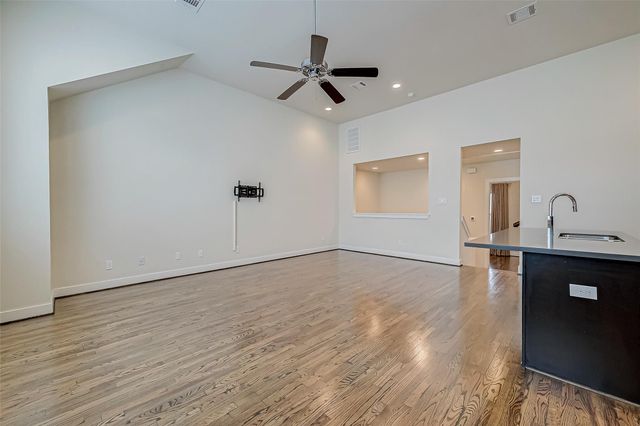 4025 Tulane Street, Houston, TX 77018