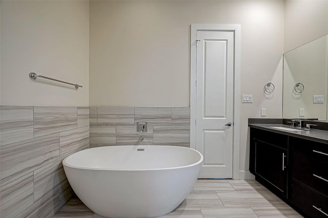 4025 Tulane Street, Houston, TX 77018