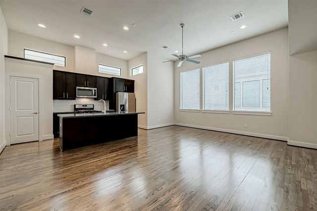 4025 Tulane Street, Houston, TX 77018