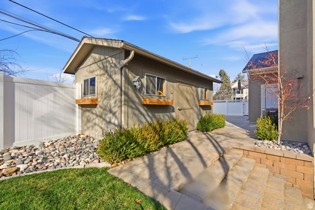 3284 E SPLENDOR WAY, Salt Lake City, UT 84124