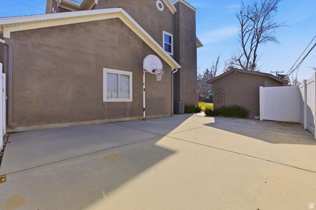 3284 E SPLENDOR WAY, Salt Lake City, UT 84124