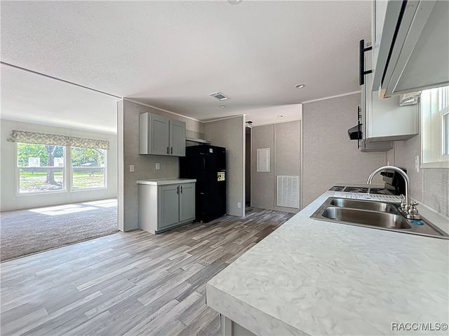 50 neeld Street, Inglis, FL 34449